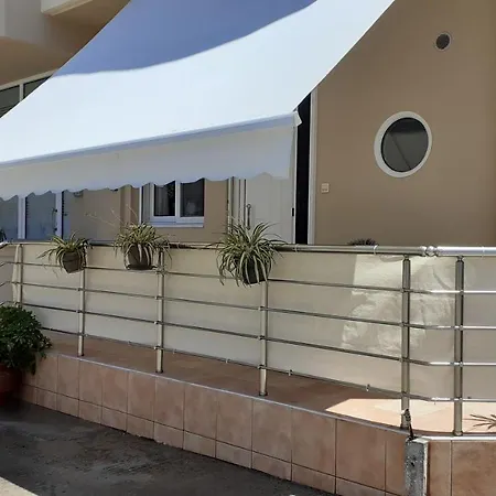 Dennis Stylish Apartment Kato Daratso Exterior photo
