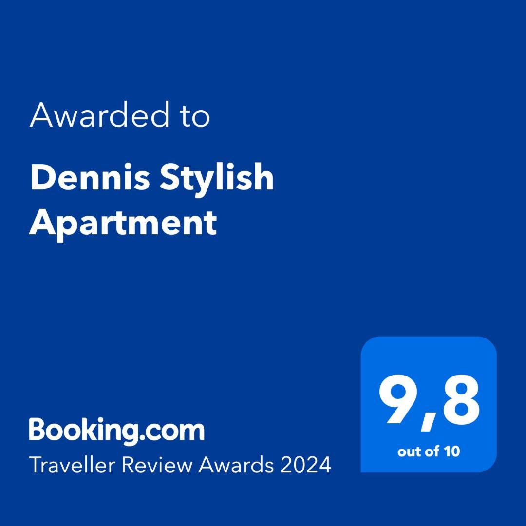 Dennis Stylish
